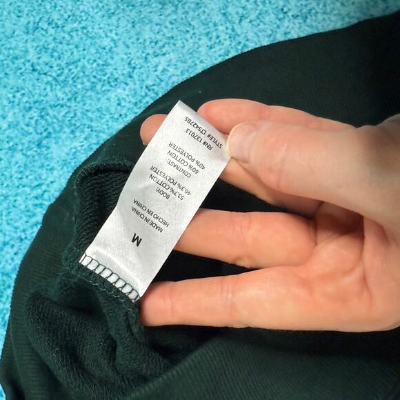 Coca-Cola Sweatshirt Green “Can’t Beat the Feeling” Retro Crewneck Size M - Picture 6 of 13